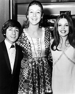 Images Dated 21st December 1970: Jenny Agutter, Gary Warren and Sally Thomsett - December 1970 At the premiere of