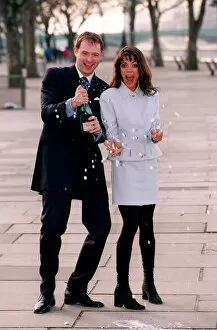 Images Dated 26th January 1998: Jenny Powell TV Presenter with the new Wheel Of Fortune presenter John Leslie