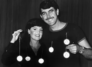 John Alderton Actor with Pauline Collins Actress who star together in Thomas John Alderton Actor with Pauline Collins Actress who star together in Thomas