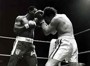 John L Gardner v Ossie Ocasio of Puerto Rico at Wembley 17/03/1981 March 17th 1981 John L Gardner v Ossie Ocasio of Puerto Rico at Wembley 17/03/1981 March 17th 1981