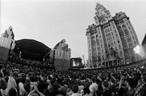 Images Dated 5th May 1990: John Lennon Memorial Concert held at Pier Head, Liverpool. 5th May 1990