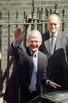 Images Dated 2nd May 1997: John Major, former Conservative Prime Minister leaves number 10 Downing Street after