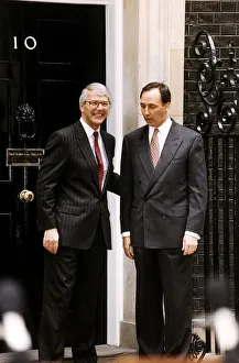 John Major MP and Conservative Prime Minister says goodbye to Paul Keating Australian John Major MP and Conservative Prime Minister says goodbye to Paul Keating Australian
