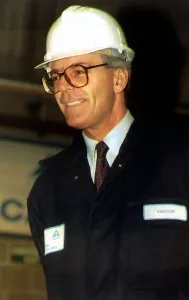 John Major Prime MInister at Alcan Factory in Warrington 1992 John Major Prime MInister at Alcan Factory in Warrington 1992