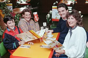 Images Dated 16th May 1990: The Johnson family enjoying their meal at the Happy Eater, Near Belbroughton
