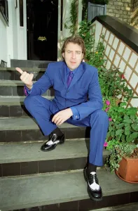 Jonathan Ross TV Presenter September 1998 At home in his kitchen A©mirrorpix Jonathan Ross TV Presenter September 1998 At home in his kitchen A©mirrorpix