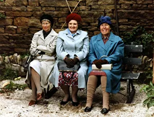 Kathy Staff actress stars in LAST OF THE SUMMER WINE plays NORA BATTY sits on park bench Kathy Staff actress stars in LAST OF THE SUMMER WINE plays NORA BATTY sits on park bench