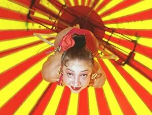 Images Dated 1st September 1999: Katy Baldock Circus Performer September 1999 training practising on trapeze in