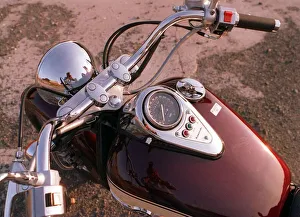 Kawasaki V Classic motorbike October 1997 handlebars controls Kawasaki V Classic motorbike October 1997 handlebars controls