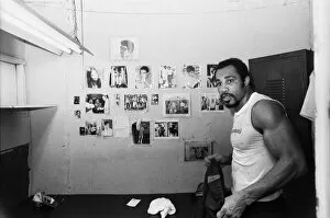 Images Dated 23rd September 1976: Ken Norton in his training camp ahead of his third fight with Muhammad Ali