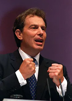 Labour Party conference Brighton 30th September 1997 Prime Minister Tony Blair makes his Labour Party conference Brighton 30th September 1997 Prime Minister Tony Blair makes his