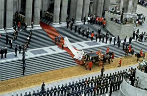 Lady Diana Spencer, soon to be Princess Diana, arrives at St Paul' Lady Diana Spencer, soon to be Princess Diana, arrives at St Paul'