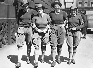 Land Army Girls out and about in Reading. Circa 1942 Land Army Girls out and about in Reading. Circa 1942