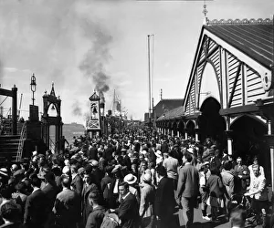 The landing stage for the Birkenhead Woodside ferry. Circa 1937 The landing stage for the Birkenhead Woodside ferry. Circa 1937