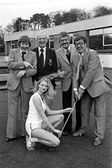 Images Dated 10th March 1981: Launch Of Charity Showbiz Golf Tournament March 1981 Frank Carson