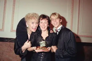Left to right, actress Liz Dawn of Coronation Street, Carolyn Reynolds Left to right, actress Liz Dawn of Coronation Street, Carolyn Reynolds