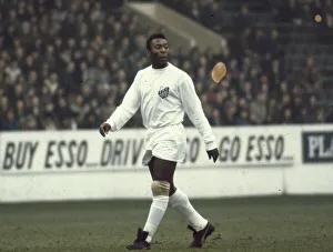 Legendary Brazilian footballer Pele in action for club side Santos during the match Legendary Brazilian footballer Pele in action for club side Santos during the match