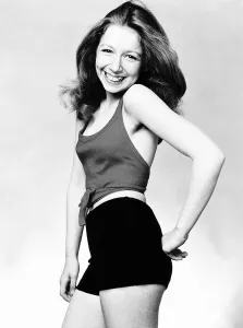 Lena Zavaroni Singer presenting her new image at thirteen years old DBASE MSI Lena Zavaroni Singer presenting her new image at thirteen years old DBASE MSI