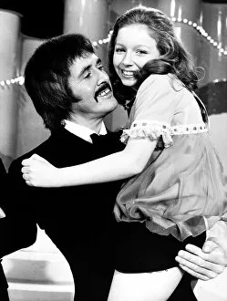 Images Dated 11th February 1975: Lena Zavaroni Singer receives hug from her TV co-star John Stokes of The Bachelors