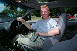 Les Dennis Comedian/TV Presenter December 97 Sitting in the driving seat of the new Les Dennis Comedian/TV Presenter December 97 Sitting in the driving seat of the new