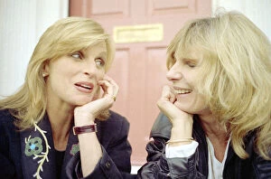 Images Dated 13th October 1988: Linda McCartney, wife of fomer Beatle Paul McCartney, has a chat with her friend Carla