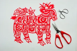 Ling Liu who is an expert in the art of Chinese Paper Cuts 11th January 1996 Ling Liu who is an expert in the art of Chinese Paper Cuts 11th January 1996