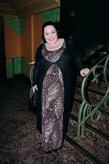 Lisa Riley Actress October 98 Emmerdale Farm actress arriving at the Savoy Theatre Lisa Riley Actress October 98 Emmerdale Farm actress arriving at the Savoy Theatre