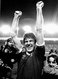 Images Dated 16th March 1977: Liverpool v St. Etienne-1977 Emlyn Hughes