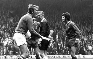Liverpool vs. Manchester United. Hughes and Keegan argue with referee after disallowed Liverpool vs. Manchester United. Hughes and Keegan argue with referee after disallowed