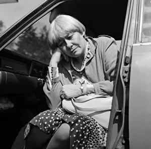 Liz Dawn - Coronation Street star Vera Duckworth - who now has no man in her life Liz Dawn - Coronation Street star Vera Duckworth - who now has no man in her life