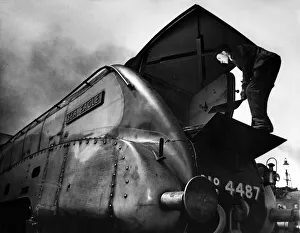 LNER Sheds at Kings Cross - Cleaning giant locomotives " LNER Sheds at Kings Cross - Cleaning giant locomotives "