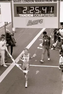 London Marathon 1988 Ingrid Kristiansen from Norway winning the London Marathon London Marathon 1988 Ingrid Kristiansen from Norway winning the London Marathon