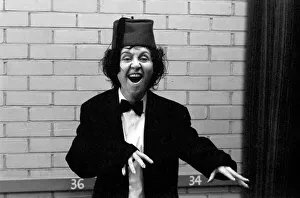Lulu impersonating Tommy Cooper. January 1975 75-00588-003 Lulu impersonating Tommy Cooper. January 1975 75-00588-003