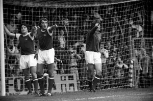 Luton Town. vs. Arsenal. August 1977 77-04352-025 Luton Town. vs. Arsenal. August 1977 77-04352-025