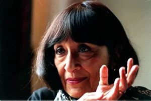 Madhur Jaffrey speaking in Malvern to Finola Madhur Jaffrey speaking in Malvern to Finola