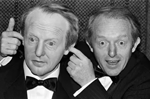 Magician Paul Daniels pictured with his waxwork. 21st February 1987 Magician Paul Daniels pictured with his waxwork. 21st February 1987