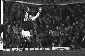 Images Dated 4th December 1976: Malcolm Macdonald scores goal for Arsenal 1976