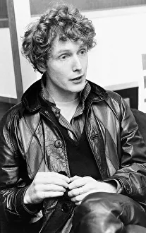 Malcolm McLaren pop impressario 1976 Manager of the pop group Sex Pistols Malcolm McLaren pop impressario 1976 Manager of the pop group Sex Pistols