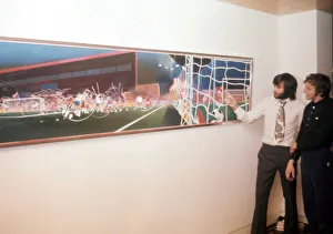 Manchester United footballer George Best with artist Walter Kershaw Manchester United footballer George Best with artist Walter Kershaw
