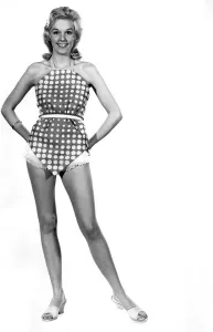 Maniquinn modelling beachwear costume. May 1959 P006957 Maniquinn modelling beachwear costume. May 1959 P006957