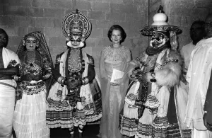 Margaret Thatcher with dancers at theatre - 27th April 1981 Margaret Thatcher with dancers at theatre - 27th April 1981