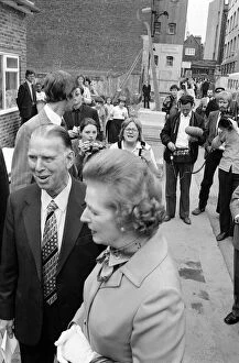Images Dated 11th July 1980: Margaret Thatcher visits Toynbee Hall in the East End singing with a nun July