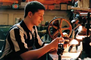 Mark Macklow is third generation cobbler at his grandfathers shop in Gateshead Mark Macklow is third generation cobbler at his grandfathers shop in Gateshead
