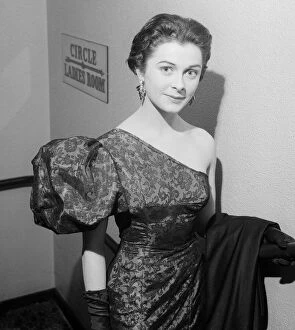 Maureen Swanson 1952 at the "Seven deadly sins"premiere Actress