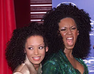 Melanie Brown December 1999 of the Spice Girls with her waxwork in Madam Tussards Melanie Brown December 1999 of the Spice Girls with her waxwork in Madam Tussards
