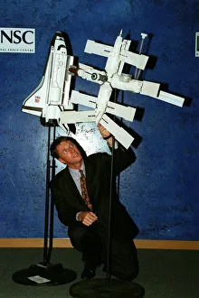 Michael Foale British Astronaut January 98 With scale size Mire Michael Foale British Astronaut January 98 With scale size Mire