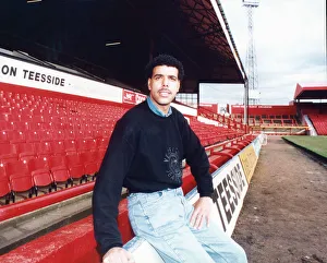 Middlesbrough born Chris Kamara is unveiled after signing on loan from Luton Middlesbrough born Chris Kamara is unveiled after signing on loan from Luton