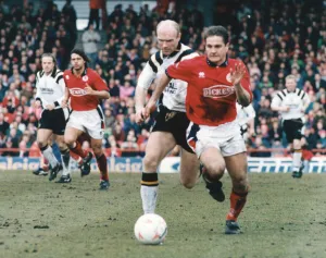 Middlesbrough plyer John Hendrie in full flight against Port Vale. 26th March 1994 Middlesbrough plyer John Hendrie in full flight against Port Vale. 26th March 1994