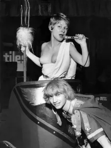 00001 Prints: Photographic Print of Linda Millington and Screaming Lord Sutch Rehearsal