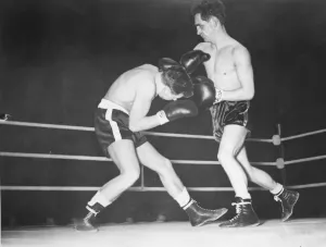 00002 Prints: Boxing Print: Elis Ask v Frank Johnson, 13/2/1952